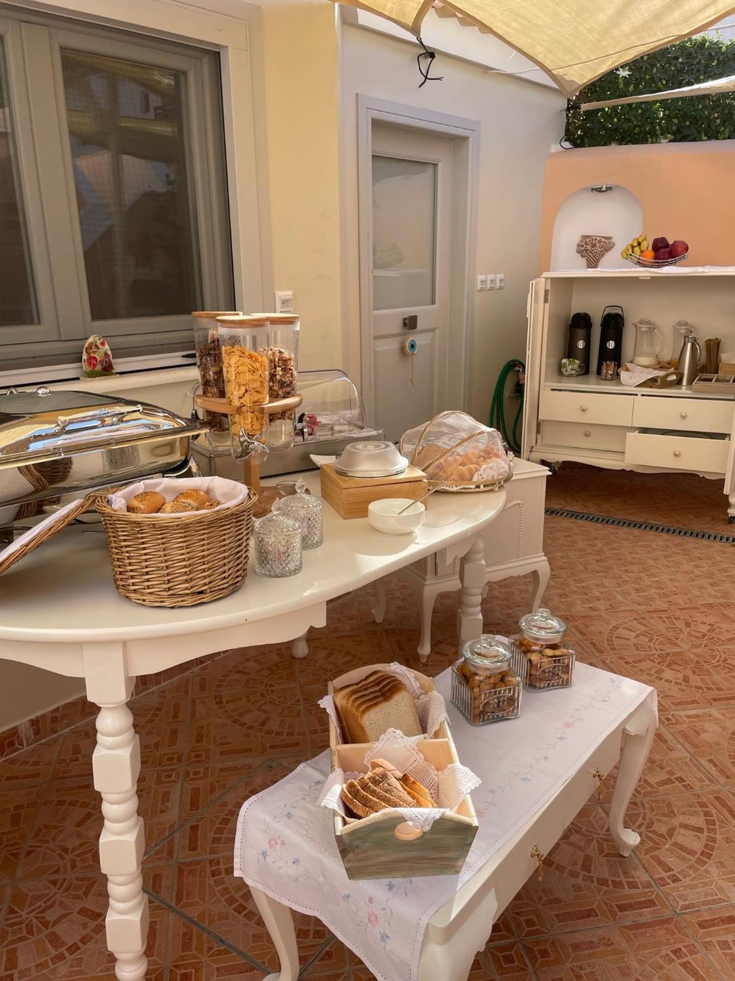 Spetses Center Comfy Apartment Екстер'єр фото