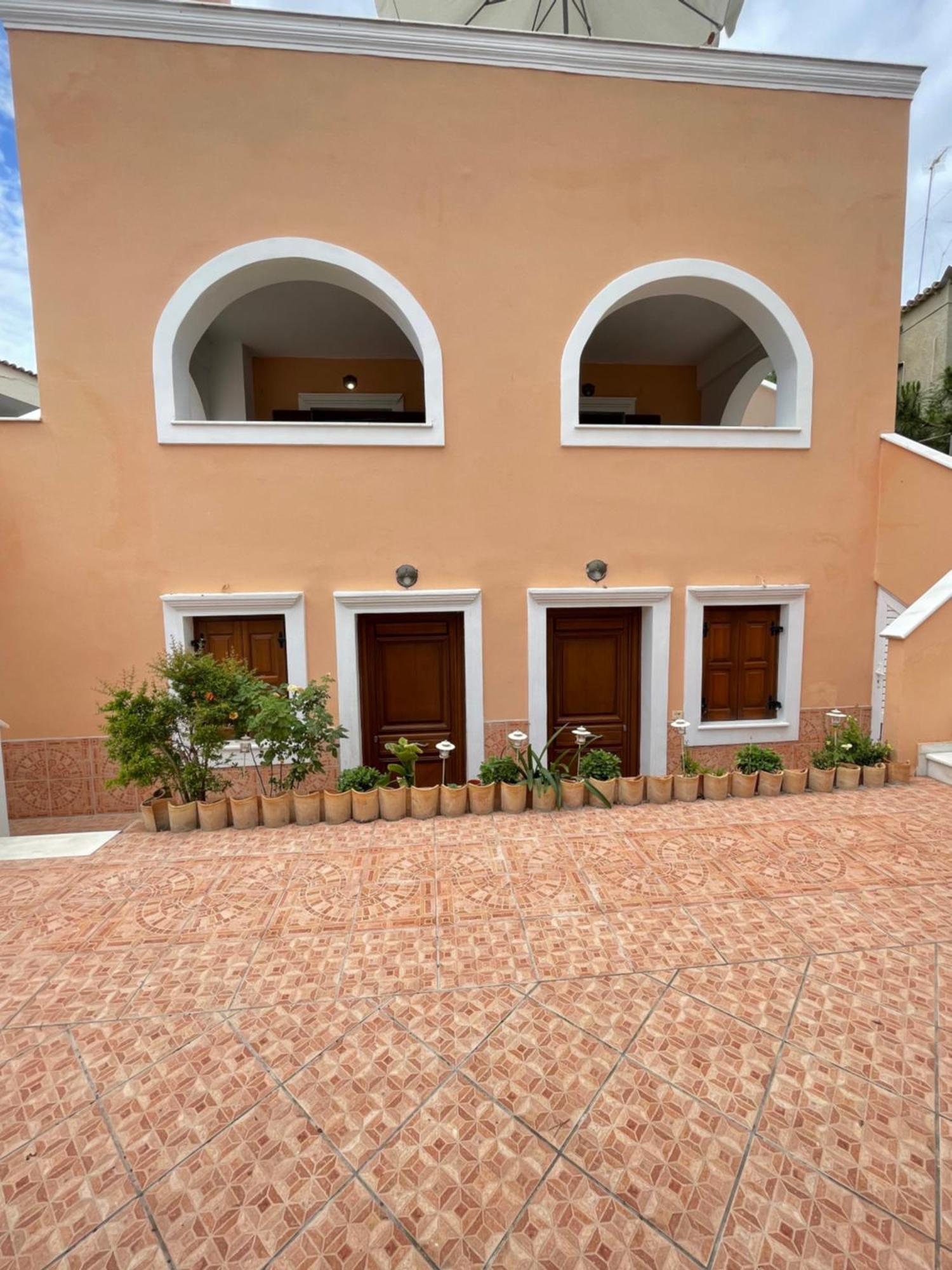 Spetses Center Comfy Apartment Екстер'єр фото