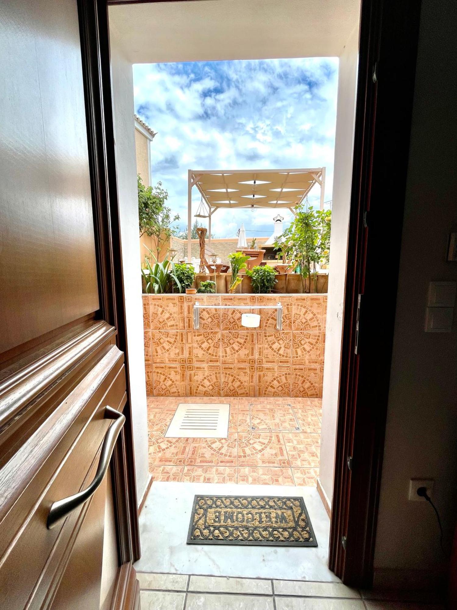 Spetses Center Comfy Apartment Номер фото