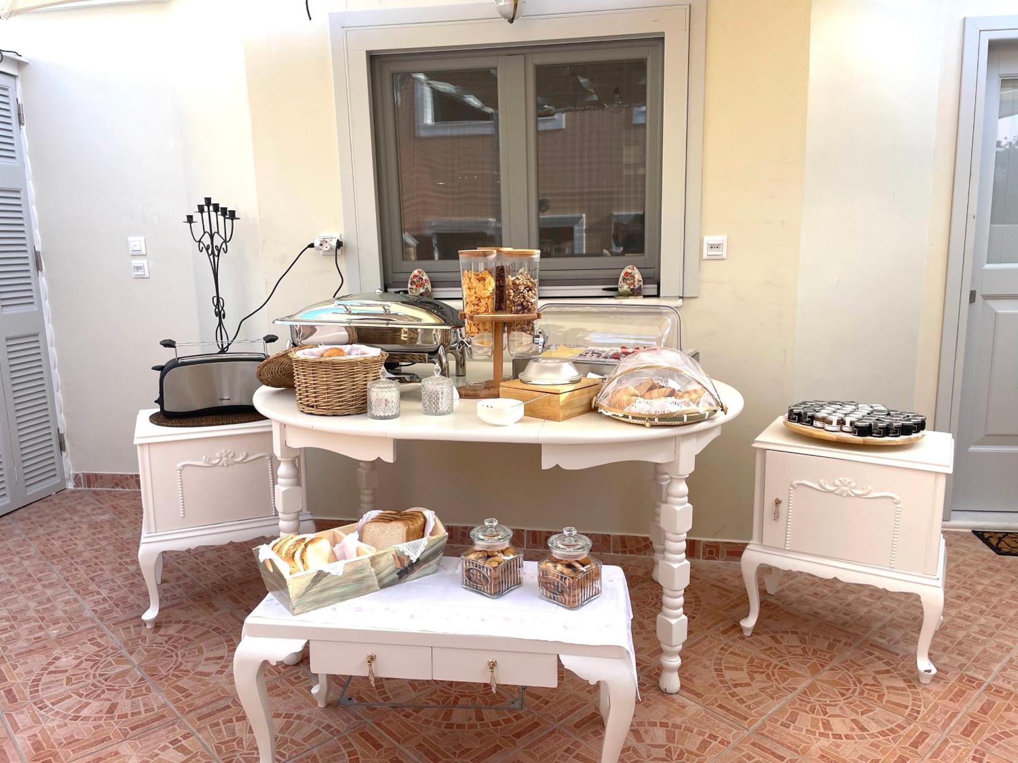 Spetses Center Comfy Apartment Екстер'єр фото