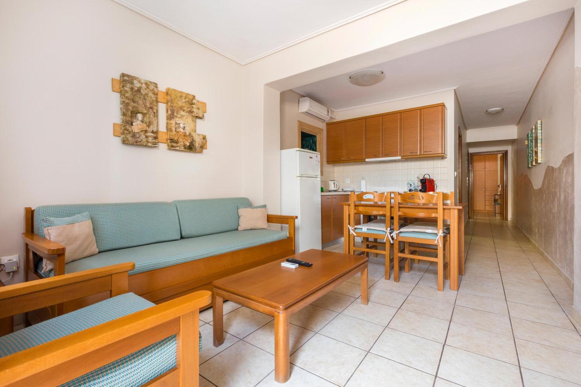 Spetses Center Comfy Apartment Екстер'єр фото